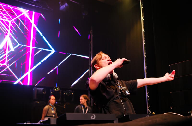 AVIA performing